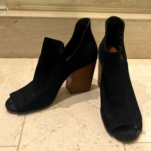 Steve Madden chunky heels- size 10